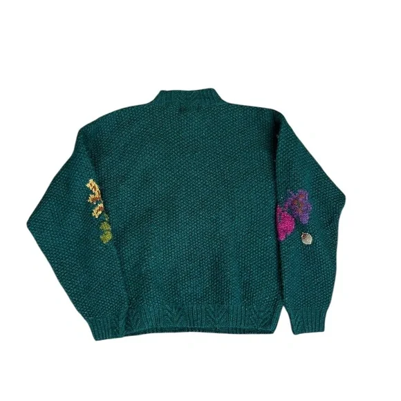 Vintage Woolrich Embroidered Wool Blend Sweater | Size Medium - Picture 2 of 4